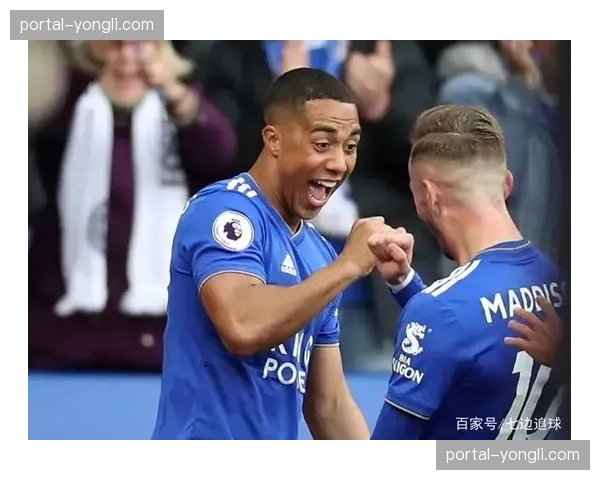 评论：新一轮英超海外转播权拍卖在即，美国市场成为争夺焦点。